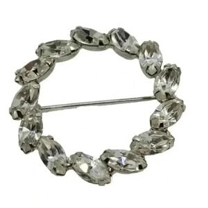 Vintage Rhinestone Brooch Faceted Leaves Wreath Circle Rhodium Plate Statement